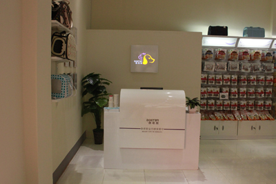 1471938224624454.jpg 样板店店内-2.JPG